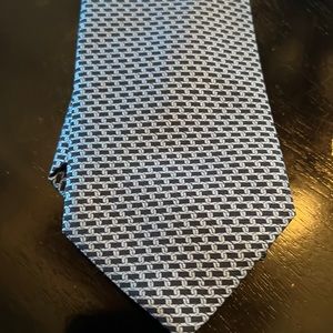 Barney’s New York men’s tie; 3 and 3/8 inches wide.